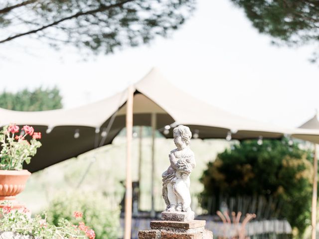 Le mariage de Benjamin et Alicia à Dunes, Tarn-et-Garonne 49