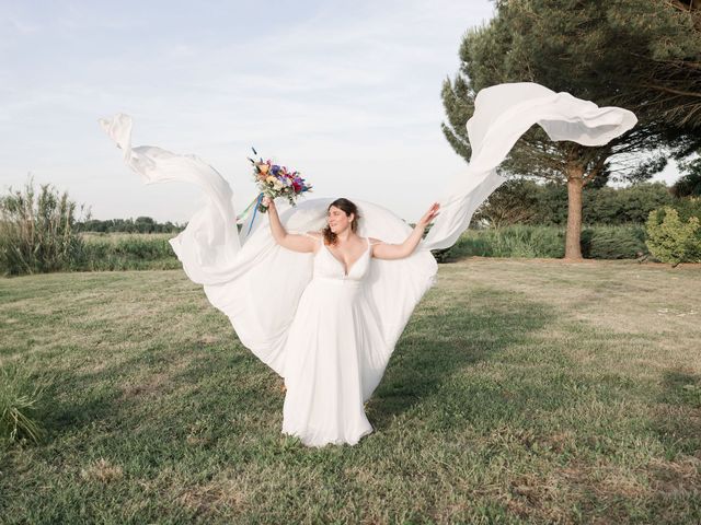 Le mariage de Benjamin et Alicia à Dunes, Tarn-et-Garonne 77