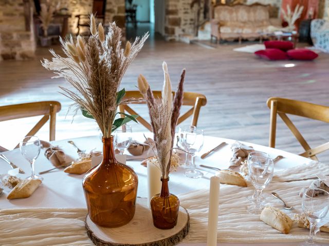 Le mariage de Clèment et Ilyada à Vouvant, Vendée 27