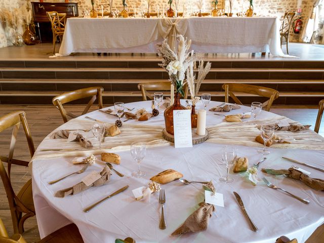Le mariage de Clèment et Ilyada à Vouvant, Vendée 28