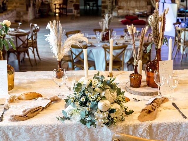 Le mariage de Clèment et Ilyada à Vouvant, Vendée 29
