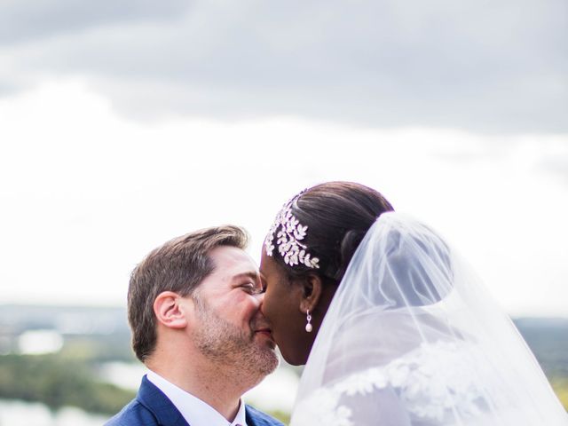 Le mariage de Pierre et Émilienne à Saint-Pierre-du-Vauvray, Eure 106