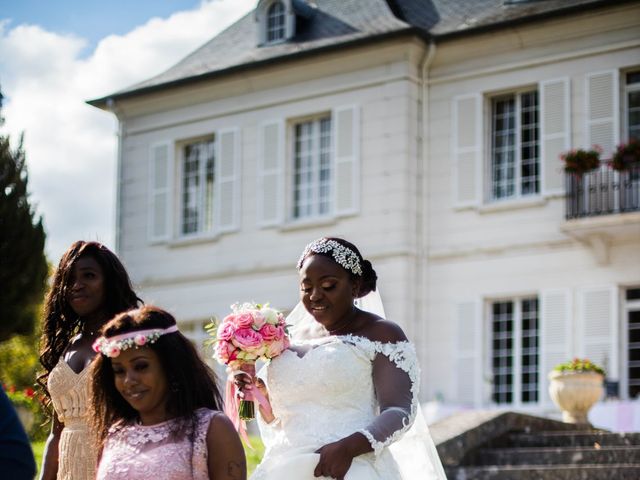 Le mariage de Pierre et Émilienne à Saint-Pierre-du-Vauvray, Eure 122