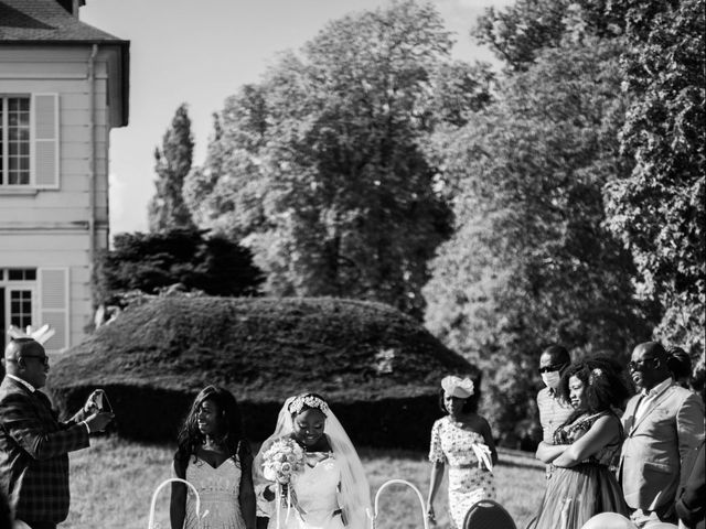 Le mariage de Pierre et Émilienne à Saint-Pierre-du-Vauvray, Eure 127