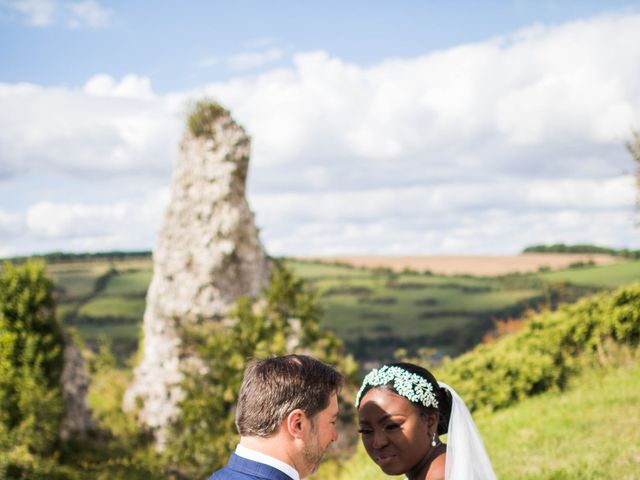 Le mariage de Pierre et Émilienne à Saint-Pierre-du-Vauvray, Eure 177