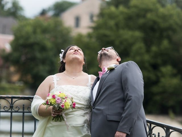 Le mariage de Alexandre et Élodie à Vierzon, Cher 3