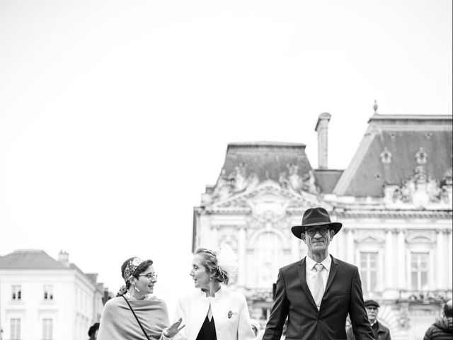 Le mariage de Olivier et Charlotte à Tours, Indre-et-Loire 5