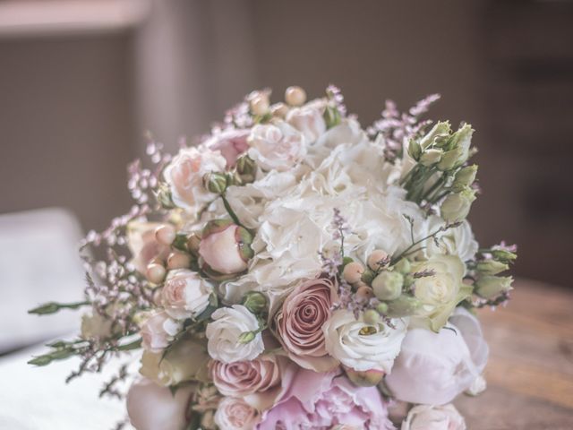 Le mariage de Axel et Marine à Saint-Étienne, Loire 3