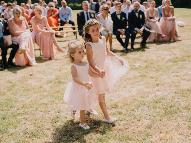 Le mariage de Arnaud et Laura à Calonne-sur-la-Lys, Pas-de-Calais 59