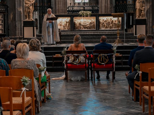 Le mariage de Roméo et Vanessa à Quévy, Hainaut 23