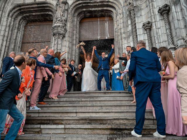 Le mariage de Roméo et Vanessa à Quévy, Hainaut 26