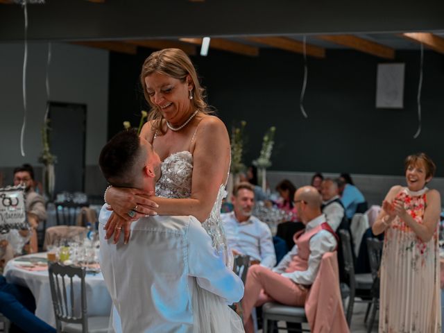 Le mariage de Roméo et Vanessa à Quévy, Hainaut 48