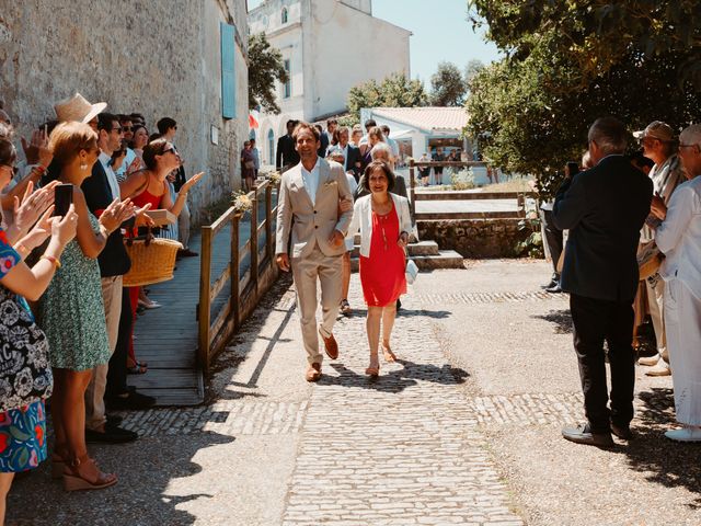 Le mariage de Julien et Audrey à Île d&apos;Aix, Charente Maritime 26