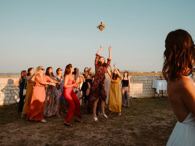 Le mariage de Julien et Audrey à Île d&apos;Aix, Charente Maritime 53