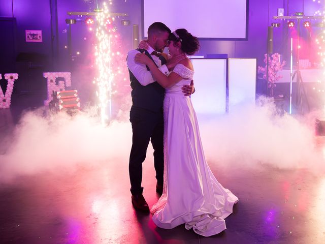 Le mariage de Alexandre et Katrine à Talmont-Saint-Hilaire, Vendée 13