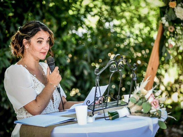 Le mariage de Jérémy et Léa à Usson-du-Poitou, Vienne 30