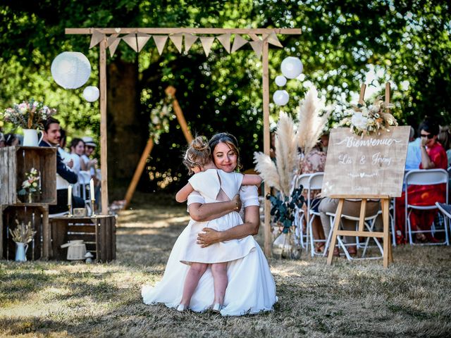 Le mariage de Jérémy et Léa à Usson-du-Poitou, Vienne 31