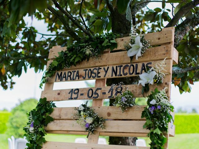 Le mariage de Nicolas et Maria José à Oloron-Sainte-Marie, Pyrénées-Atlantiques 2