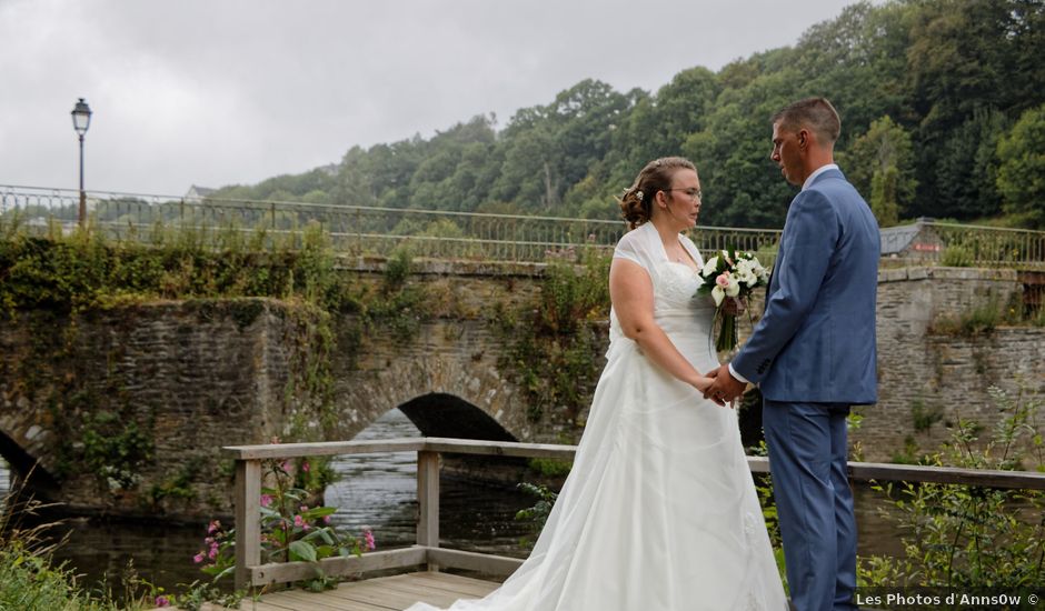 Le mariage de Arnaud et Emilie à Lennon, Finistère