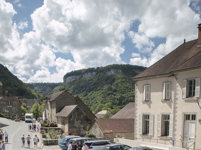 Le mariage de Romain et Charles-Edouard à Baume-les-Messieurs, Jura 11