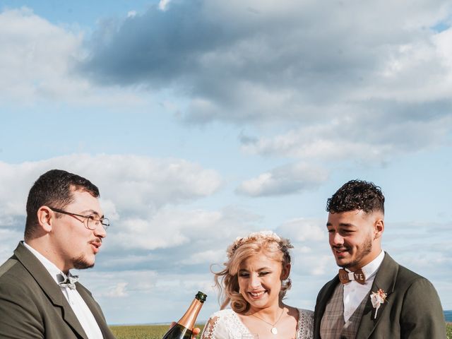 Le mariage de Mickael et Marion à Courcelles-en-Bassée, Seine-et-Marne 76