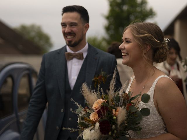 Le mariage de Simon et Océane à Polliat, Ain 17