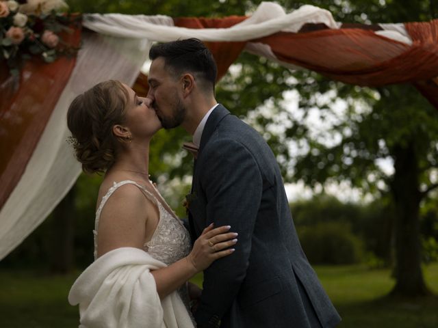 Le mariage de Simon et Océane à Polliat, Ain 24