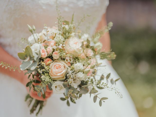 Le mariage de Emile et Laetitia à Berneuil, Charente Maritime 33