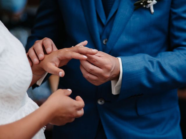 Le mariage de Amandine et Anthony à Hyères, Var 17