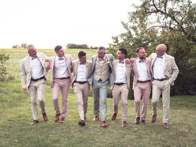 Le mariage de Alexandre et Morgane à Cussay, Indre-et-Loire 89