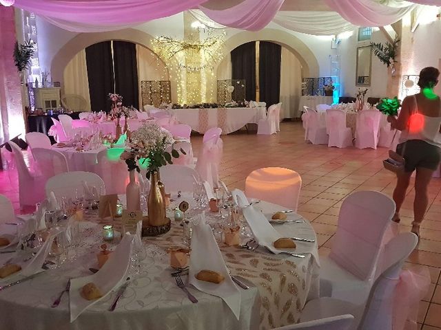 Le mariage de Adrien  et Emilie  à Saint-Médard-en-Jalles, Gironde 1
