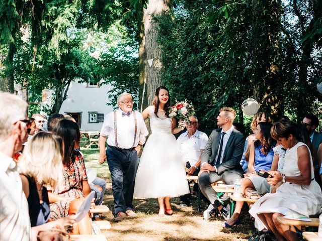 Le mariage de Éric et Carole à Vonnas, Ain 16