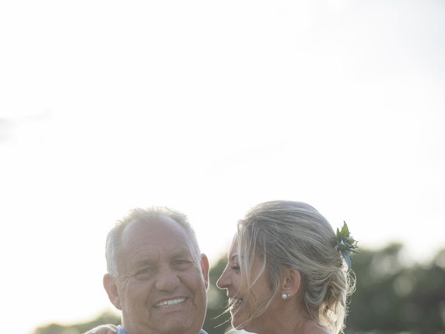 Le mariage de Patrick et Elisabeth à L&apos;Île-Rousse, Corse 1