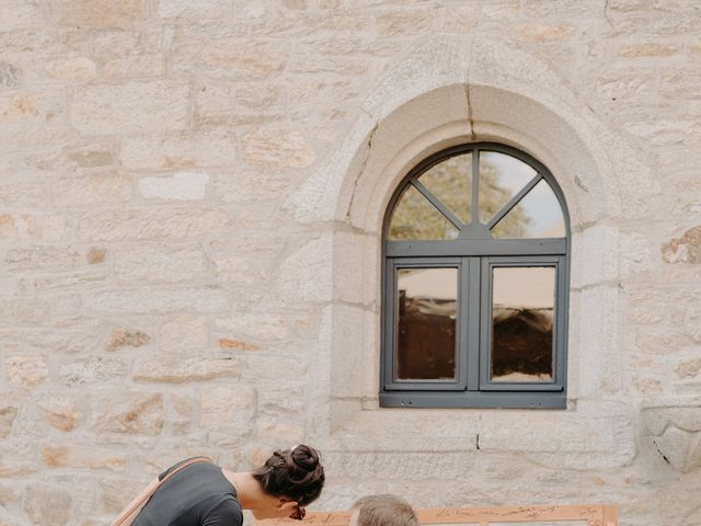 Le mariage de Nicolas et Yoleine à Plonéour-Lanvern, Finistère 29