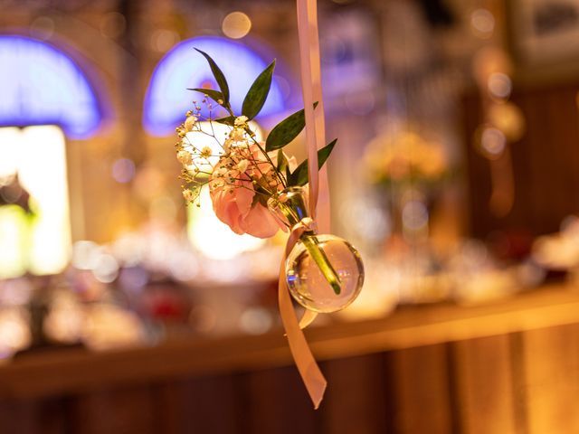 Le mariage de Nicolas et Floriane à Beaulon, Allier 13