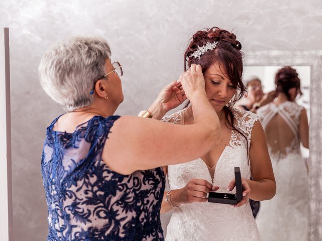 Le mariage de Julien et Emilie à Steenbecque, Nord 2