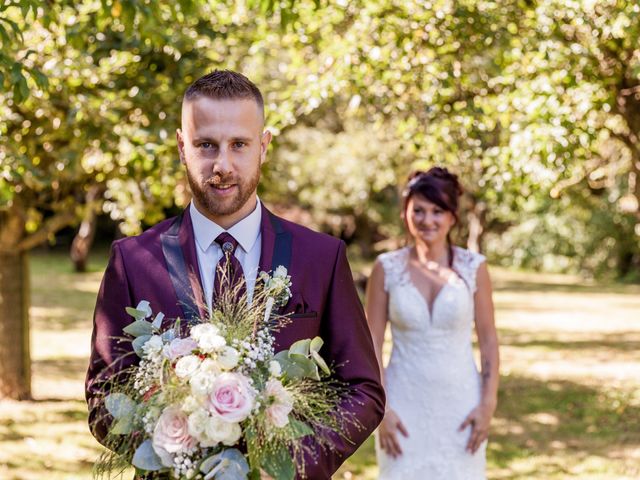 Le mariage de Julien et Emilie à Steenbecque, Nord 5