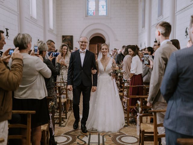 Le mariage de Thomas et Hélène à Vallet, Loire Atlantique 25