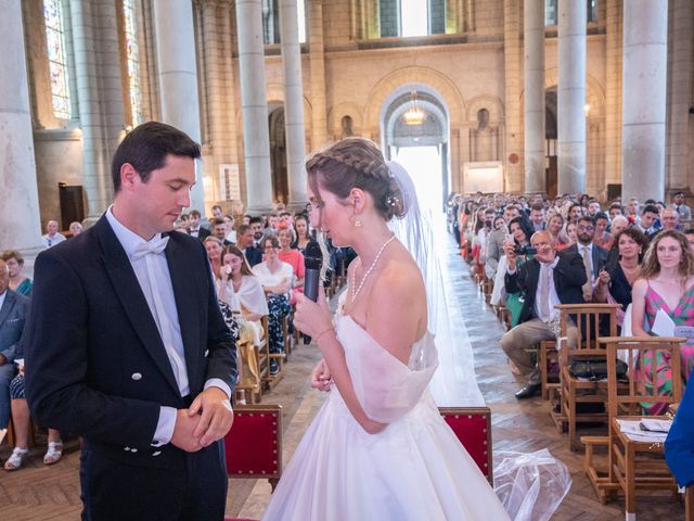 Le mariage de Adrien et Laurine à Angers, Maine et Loire 30