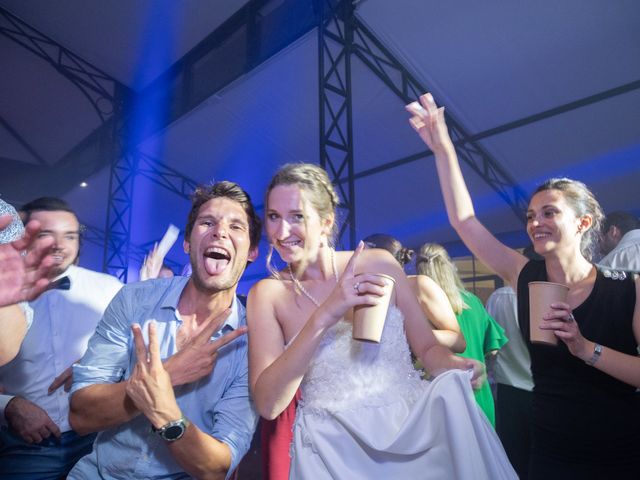 Le mariage de Adrien et Laurine à Angers, Maine et Loire 80