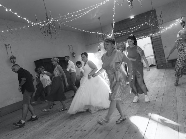 Le mariage de Baroni  et Delphine  à Urzy, Nièvre 2