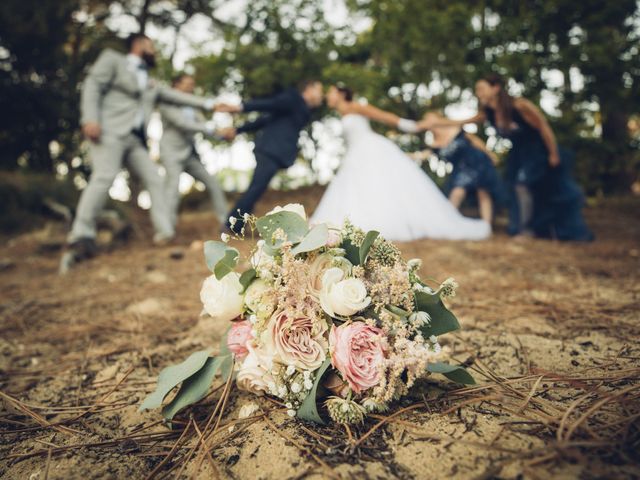 Le mariage de Kevin et Doriane à Les Mathes, Charente Maritime 1