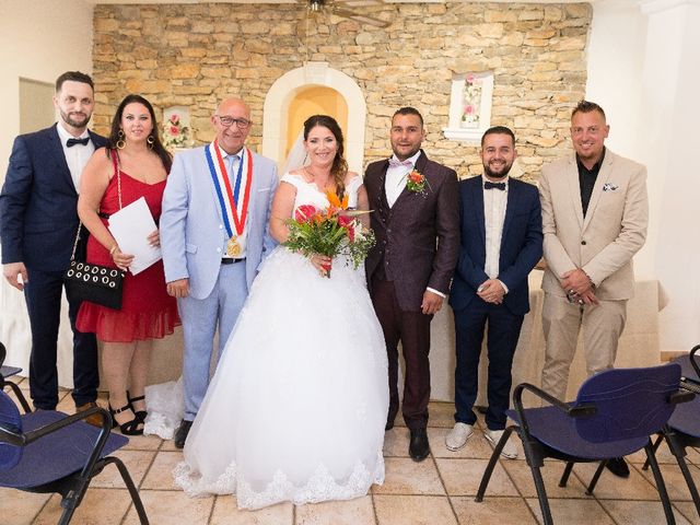 Le mariage de Bastien et Aline  à Gonfaron, Var 23