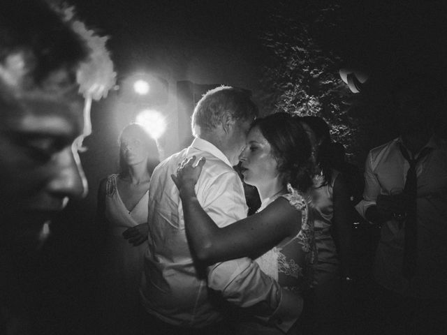 Le mariage de Olivier et Audrey à Saint-Cyr-la-Rosière, Orne 68