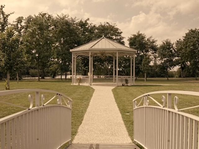 Le mariage de Julien et Clémence à Orléans, Loiret 20