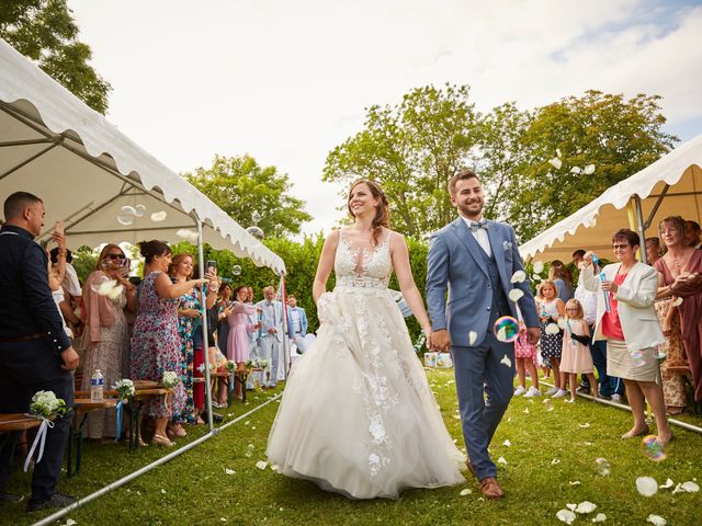 Le mariage de Cyril et Manon à Provins, Seine-et-Marne 12