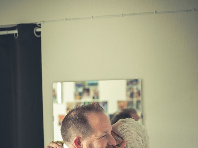 Le mariage de Aurélien et Deborah à Mansle, Charente 22