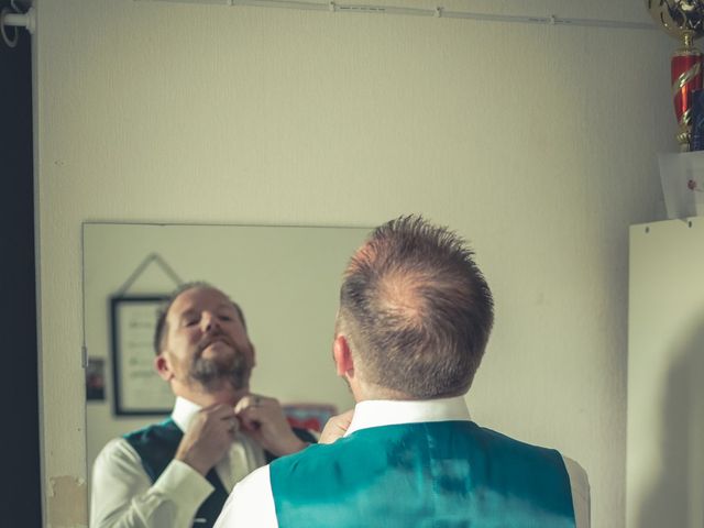 Le mariage de Aurélien et Deborah à Mansle, Charente 23