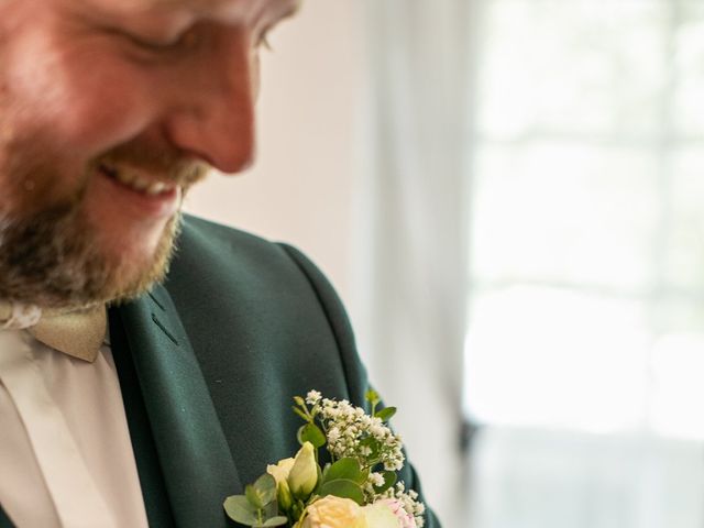 Le mariage de Aurélien et Deborah à Mansle, Charente 27