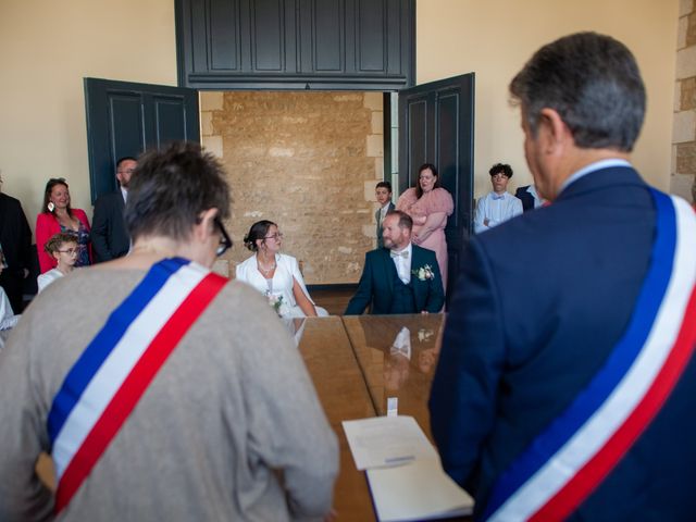 Le mariage de Aurélien et Deborah à Mansle, Charente 67